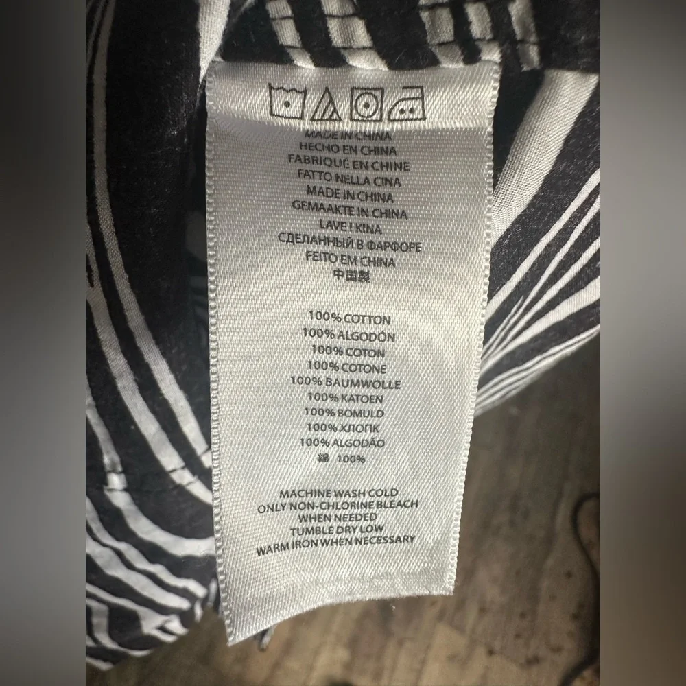 Michael Kors Button Up Shirt Women Black White Zebra Print Short Sleeve size 14